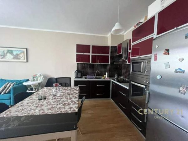 Tirane, shitet apartament 1+1 Kati 3, 64 m² 92.000 Euro (Don Bosco)