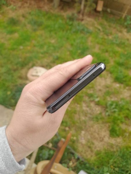 Tirane, shes Smartphone Galaxy A52 24.000 Leke