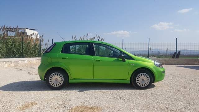 Fier, shitet makine Fiat Grande Punto 0,9 Twin Air EVO Viti 2013, 4.000 Euro