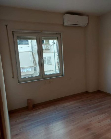 Tirane, Shitet Apartament 2+1+BLK Kati 2, 123 m² 155.000 Euro (Ali Dem)
