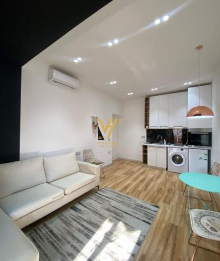 Tirane, shitet apartament 1+1+A+BLK Kati 2, 145 m² 290.000 Euro (RRUGA E DURRSIT)