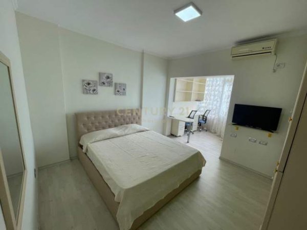 Tirane, shitet apartament 2+1+A Kati 10, 90 m² 119.000 Euro (Rruga Don Bosko)