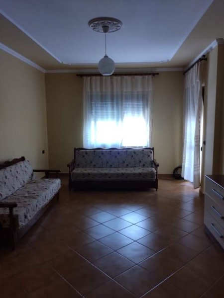Apartament Me Qera 2+1 Tek rrethi Shkozes (ID B220401) Tirane