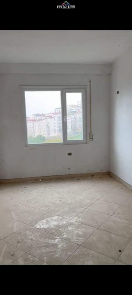 Tirane, shes apartament 2+1 Kati 3, 123 m² 80.000 Euro (fre)