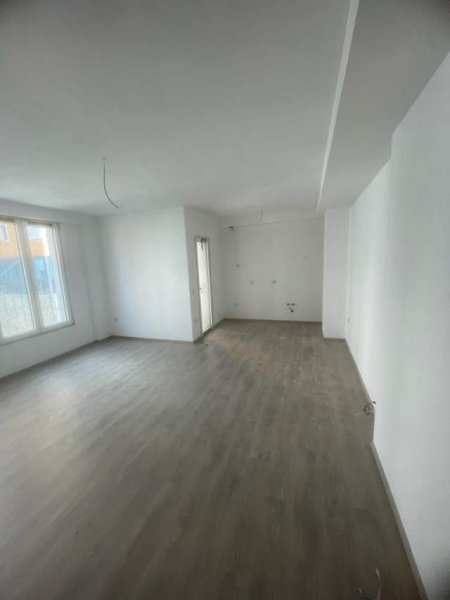 Tirane, shitet apartament 1+1+BLK Kati 2, 72 m² 230.400 Euro (Rruga e Elbasanit)