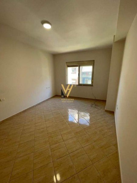 Tirane, shitet apartament 2+1+A+BLK Kati 6, 113 m² 105.000 Euro (unaza e re)