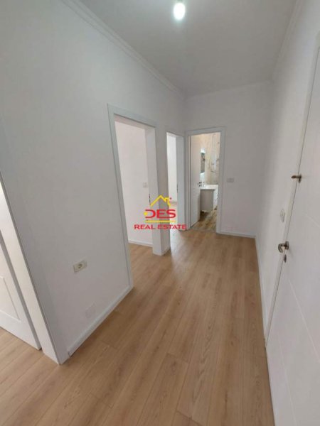 Tirane, shitet apartament 2+1+BLK Kati 8, 73 m² 115.000 Euro (Rruga e Dibres)