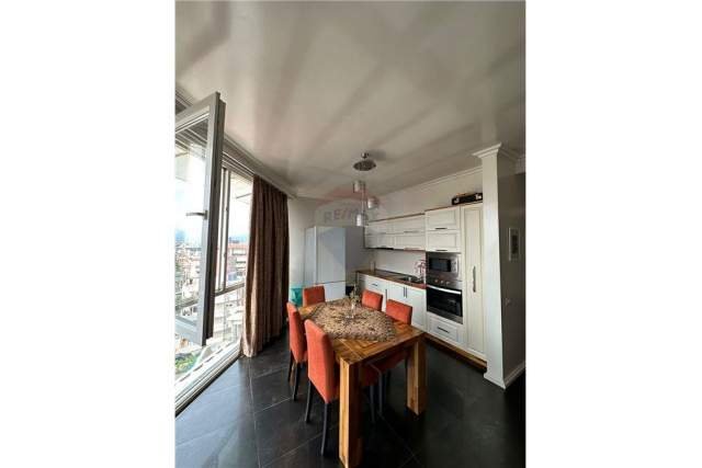 Tirane, shitet apartament 2+1+BLK Kati 4, 153.000 €