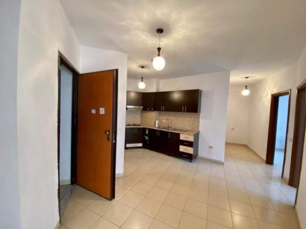 Tirane, shitet apartament 2+1+BLK Kati 7, 126 m² 95.000 Euro (astir)