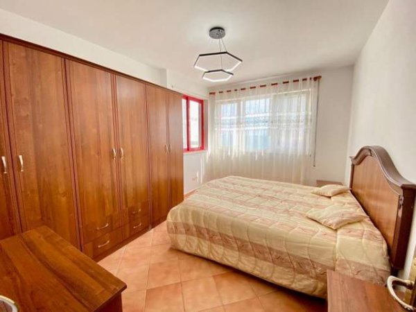 Durres, jepet me qera apartament 2+1+BLK Kati 10, 94 m² 650 Euro (Vollga, Durres)