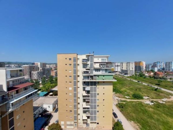 Tirane, shes apartament 1+1 Kati 10, 48 m² 78.000 Euro (fusha e aviacionit)