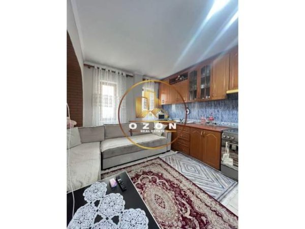 Tirane, shitet apartament 3+1+A+BLK Kati 1, 95 m² 150.000 Euro (KOMUNA E PARISIT)