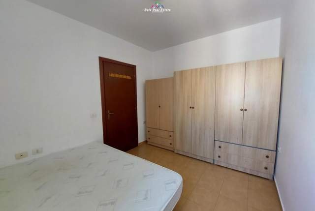 Tirane, shes apartament 1+1 Kati 10, 50 m² 78.000 Euro (ish fusha e aviacionit)