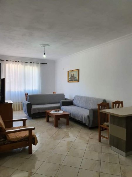 Vlore, jepet me qera apartament ne plazh Kati 1, 78 m² 5.000 Leke (Cameria)