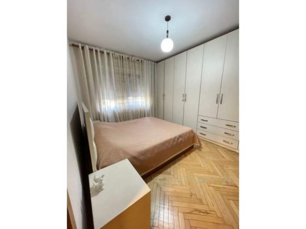 Tirane, shitet apartament 2+1+BLK Kati 4, 53 m² 80.000 Euro (Brryli Tirana)