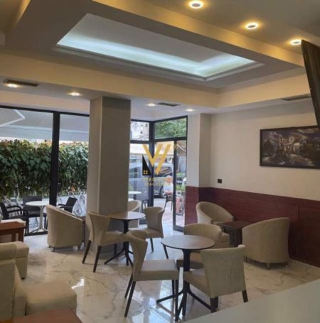 Tirane, shitet bar-kafe Kati 0, 60 m² 105.000 Euro (rruga kongresi i tiranes)