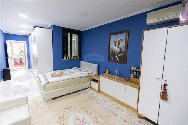 Tirane, shitet apartament 3+1+BLK Kati 2, 150 m² 269.000 Euro (kopshti zoologjik)