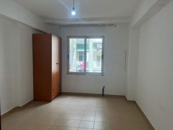 Tirane, shitet apartament 1+1 Kati 3, 80 m² 128.000 Euro (irfan tomini)