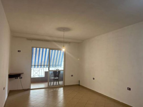 Tirane, shitet apartament 1+1 Kati 3, 80 m² 128.000 Euro (irfan tomini)