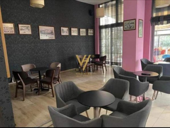 Tirane, shitet bar-kafe Kati 0, 120 m² 370.000 Euro (BRRYLI)