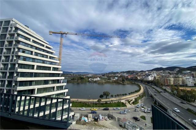 Tirane, shitet apartament 3+1+A+BLK Kati 8, 168 m² 449.000 Euro (Rruga Kristo Luarasi)