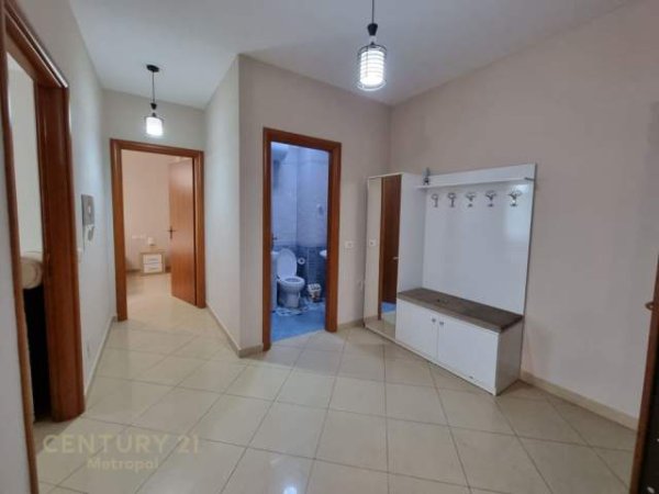 Tirane, shitet apartament 2+1+A+BLK Kati 5, 90 m² 230.000 Euro (Rruga Elbasanit,prane Mullirit te Vjeter.)