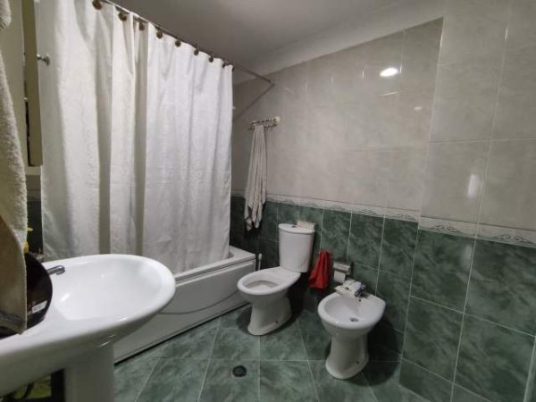Tirane, shitet apartament 3+1+BLK Kati 3, 136 m² 214.880 Euro (Rruga e Kavajes)