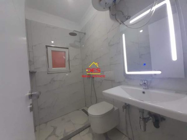 Tirane, shitet apartament 1+1+BLK Kati 3, 48 m² 88.000 Euro (21 Dhjetori)
