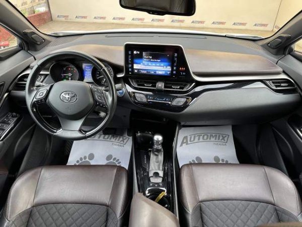 Tirane, shes xhip Toyota C-HR Viti 2018, 22.500 Euro