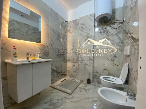Durres, shitet apartament 2+1 Kati 3, 85 m² 135.000 Euro (Vollga)