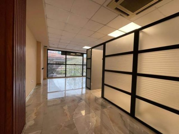 Tirane, shitet zyre Kati 2, 177 m² 850.000 Euro (Ismail Qemali, Bllok)