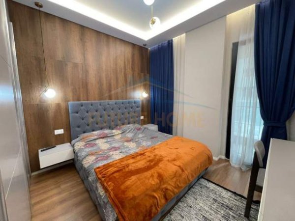 Tirane, jepet me qera apartament 1+1+BLK Kati 3, 79 m² 800 Euro (Kompleksi Square 21)
