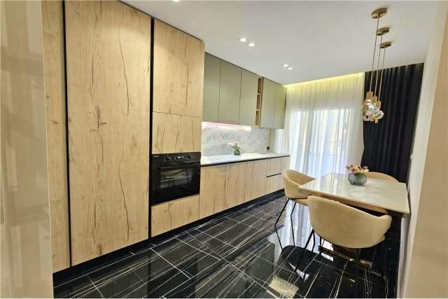 Tirane, shitet apartament 2+1 Kati 3, 88 m² 249.000 Euro (Gjik Kuqali)