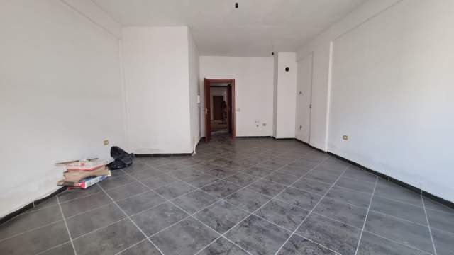 Tirane, shitet apartament 1+1+BLK Kati 6, 75 m² 56.000 Euro (Rruga Kastriotet)