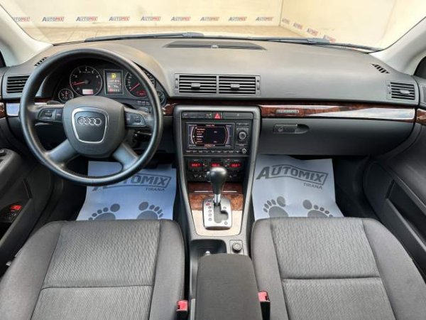 Tirane, shes makine Audi A4 Viti 2006, 6.800 Euro