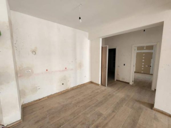 Tirane, shitet apartament 2+1+BLK Kati 6, 95 m² 99.000 Euro (Yzberisht)