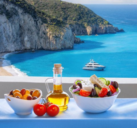 Tirane, ofroj Pakete ne bregdet Greqi 𝐋𝐞𝐟𝐤𝐚𝐝𝐚, 𝟔 𝐝𝐢𝐭𝐞, 335 Euro