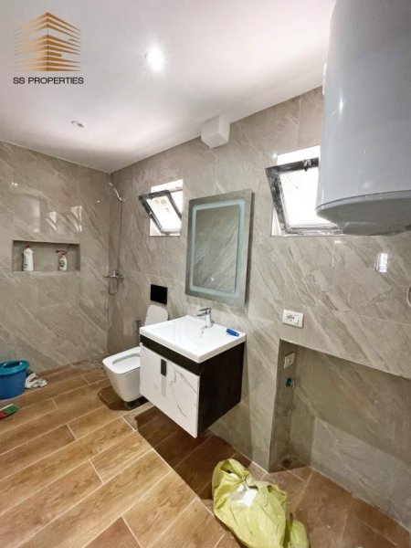 Tirane, shitet apartament 1+1+A Kati 0, 51.3 m² 70.000 Euro (SHESHI SHTRAUS, BRRYL)