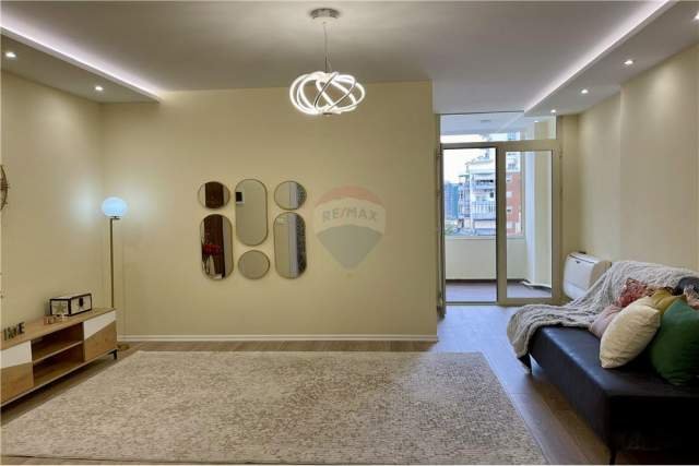 Tirane, shes apartament 1+1+BLK Kati 3, 60 m² 128.000 Euro (60)