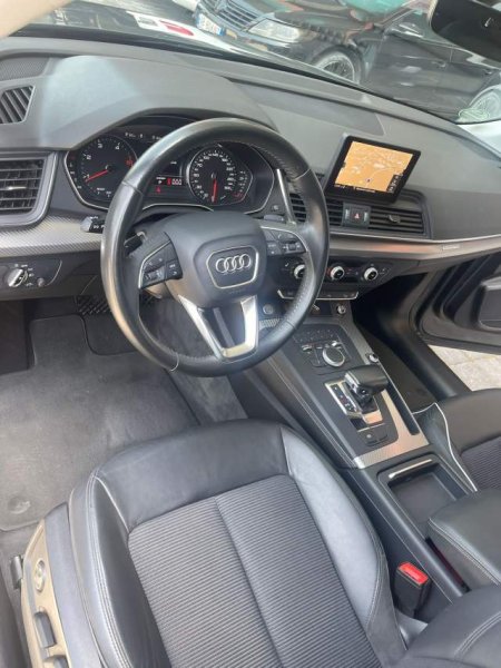 Tirane, shitet xhip Audi Q5 Viti 2018, 29.000 Euro