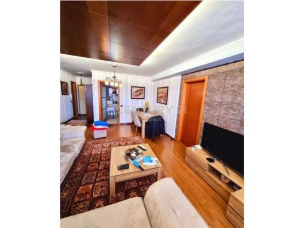 Tirane, shes apartament 3+1+BLK Kati 6, 157 m² 310.000 Euro/m2 (Ish Ekspozita)