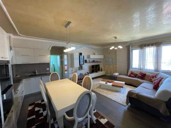 Tirane, shes apartament 2+1+BLK Kati 6, 110 m² 210.000 Euro (Kopshti Zoologjik)
