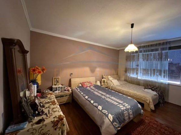 Tirane, shitet apartament Kati 5, 126 m² 190.000 Euro (Myslym Shyri)