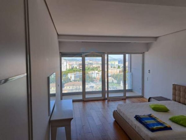 Tirane, jepet me qera apartament 3+1+BLK Kati 11, 288 m² 3.000 Euro (Stadiumi Air Albania)