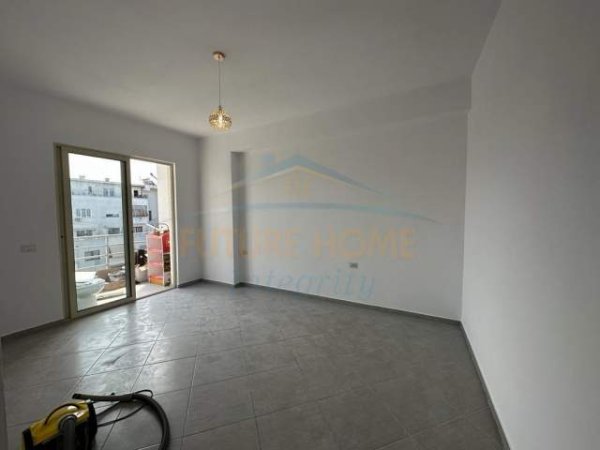 Tirane, shitet apartament 2+1+BLK Kati 8, 91 m² 88.000 Euro (Misto Mame)