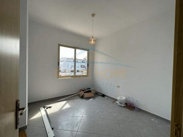 Tirane, shitet apartament 2+1+BLK Kati 8, 90 m² 88.000 Euro (Misto Mame)