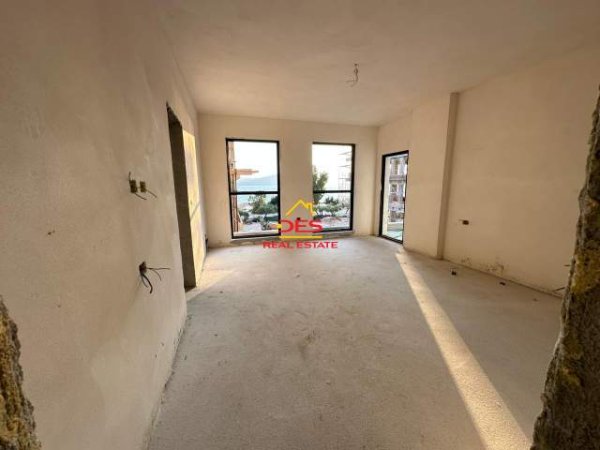 Vlore, shitet apartament 2+1+BLK 136 m² 1.800 Euro/m2 (Radhimë,Vlorë)
