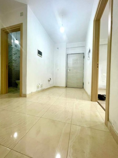 Tirane, shitet apartament 2+1 Kati 1, 91 m² 125.000