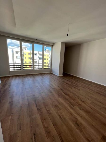 Tirane, shitet apartament 2+1 Kati 6, 100 m² 100.000 Euro (Yzberisht)