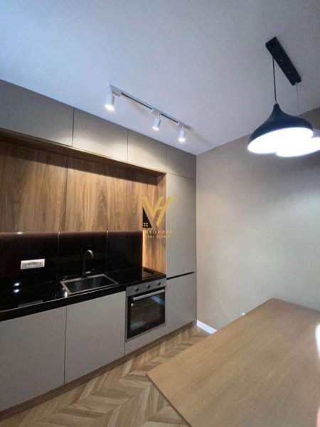 Tirane, jepet me qera apartament 1+1+BLK Kati 2, 65 m² 750 Euro (KOMPLEKSI DELIJORGJI)